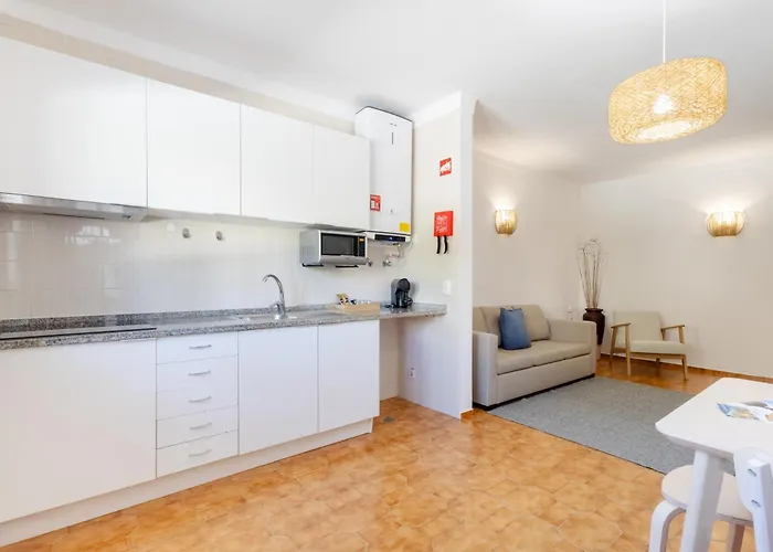 Casa Paulinha 알보르